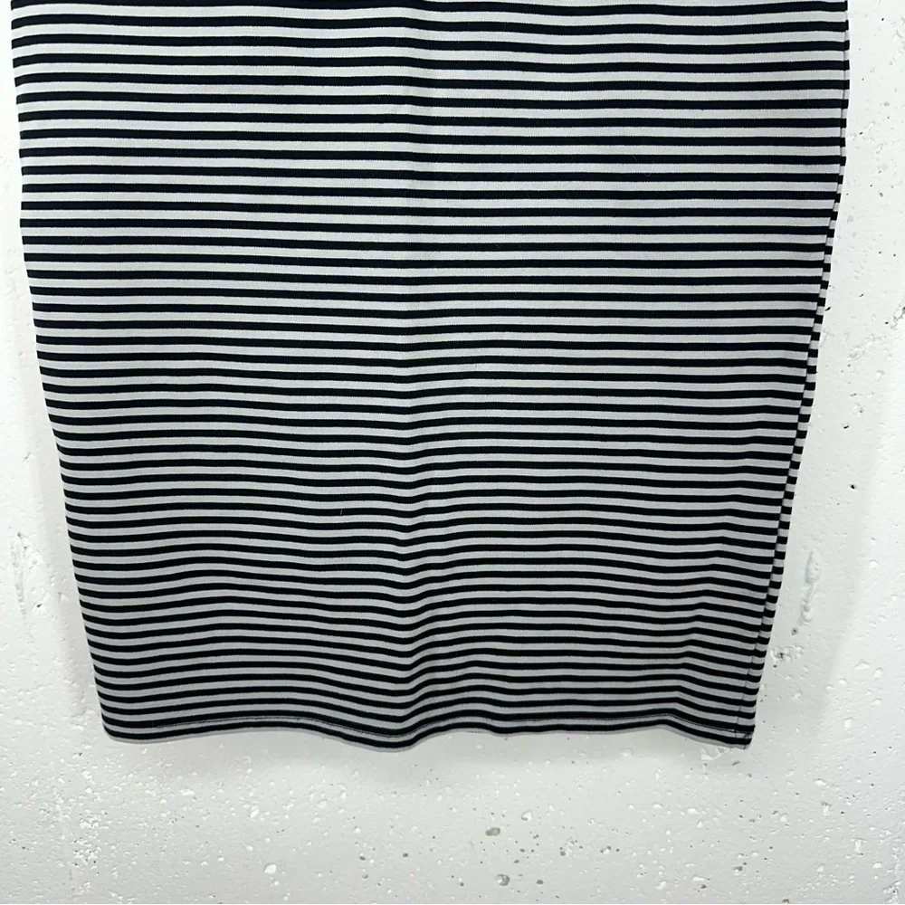 Toad&Co Women's Size Small Paseo Black Gray Striped Stretch Skirt